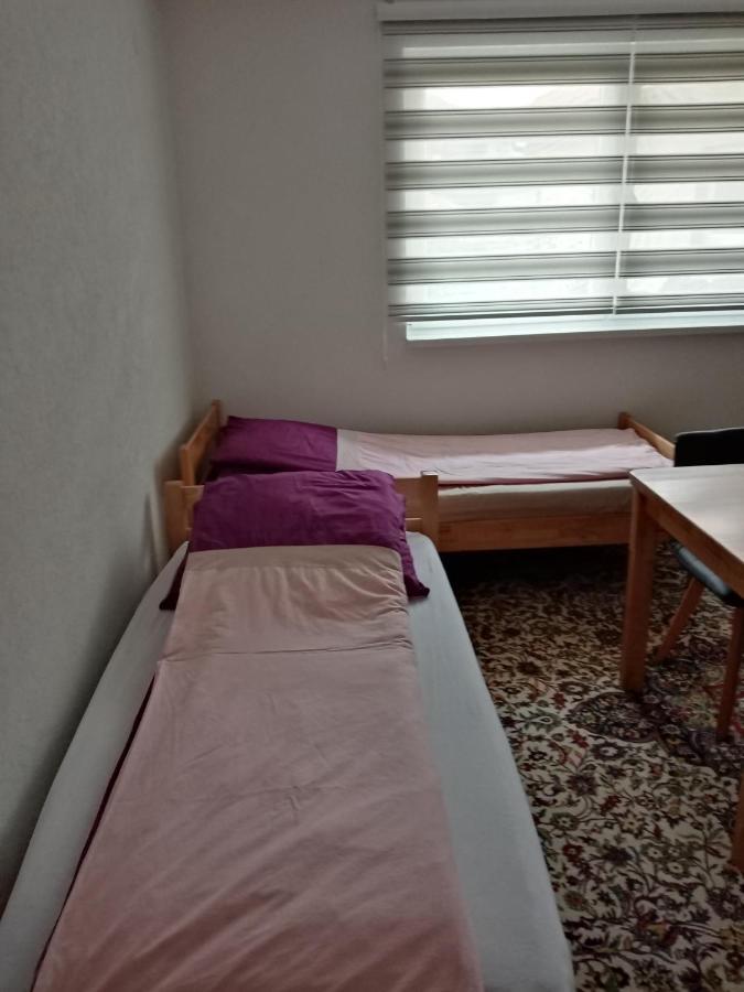 Azra Apartment Високо Екстериор снимка