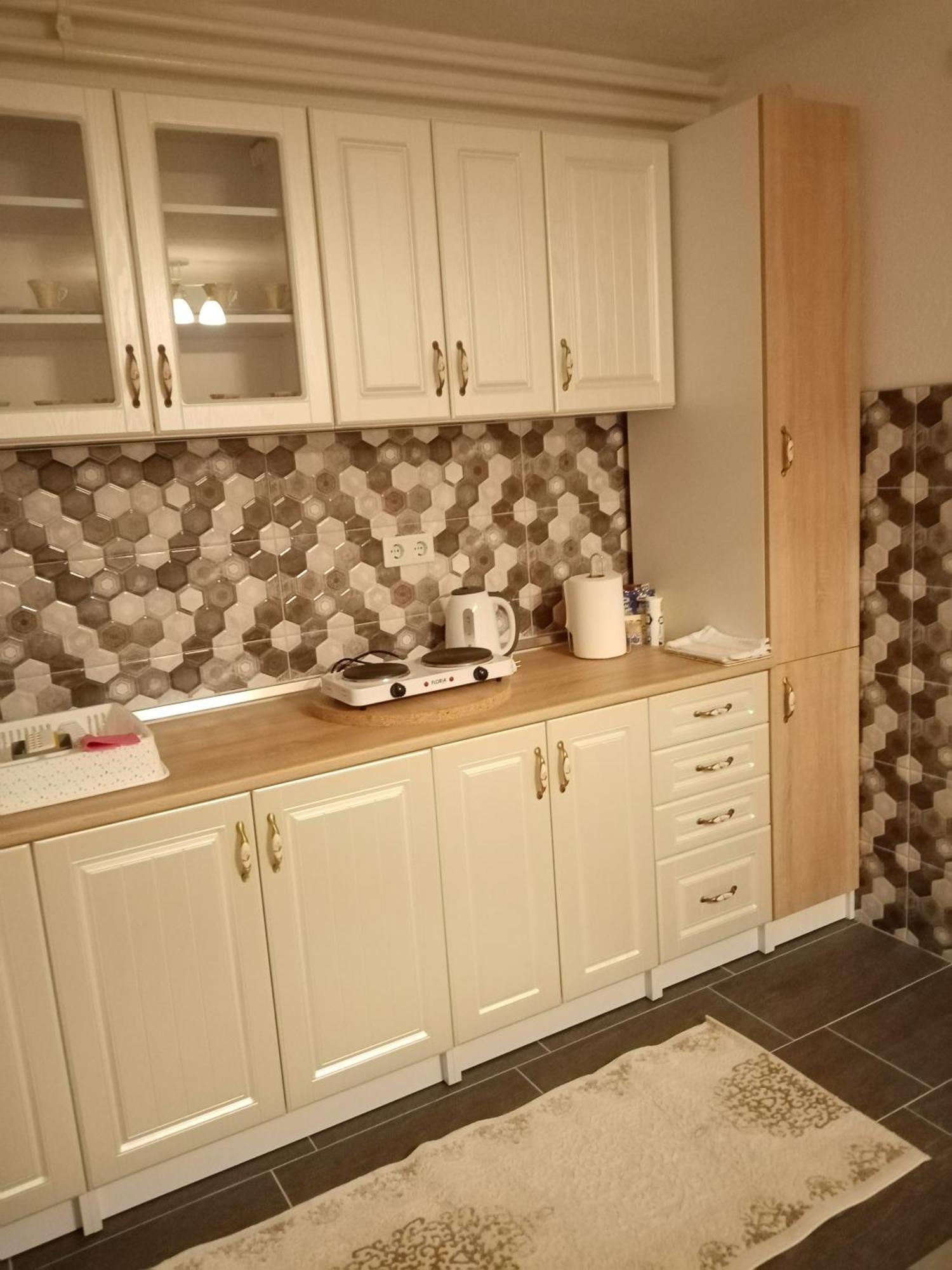 Azra Apartment Високо Екстериор снимка